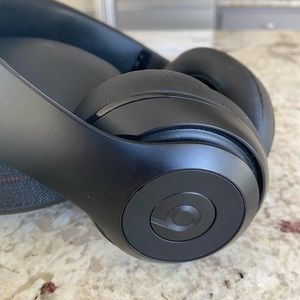 Beats Studio 3 wireless